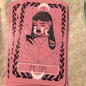Lovely Omen Tarot Deck